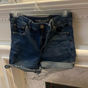 American Eagle Size 6 Denim Shorts